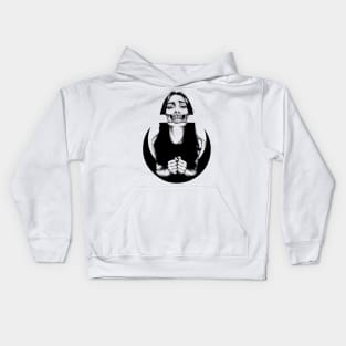 horror girl Kids Hoodie